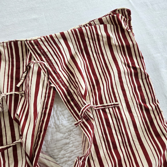 Bloomingdales Pillow Sham Red Cream Cotton Floral Toile Quilted Country Cottage - Picture 7 of 12